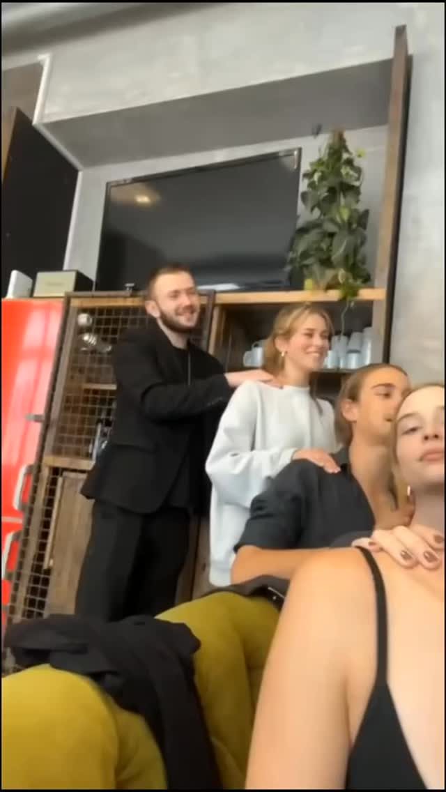 Instagram post from schauspielschulezerboni. This post is in position 0.