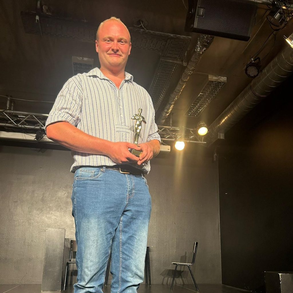 Instagram post from schauspielschulezerboni. This post is in position 2.